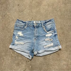 Distressed Jean Booty Shorts 💙✨